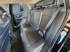 Fahrzeugabbildung BMW 318i T Sport Line LED*Tempomat*Kessy*Navi AHK Sh