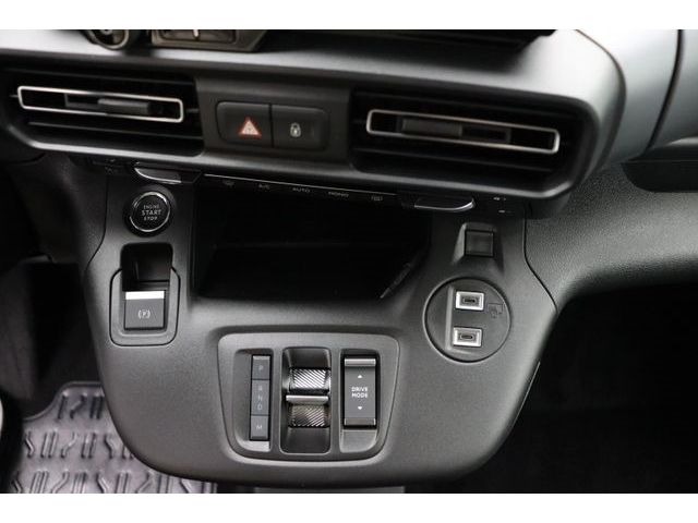 Fahrzeugabbildung Fiat Doblò Doblò Kombi L1 1.5 Diesel 96 kW Serie4