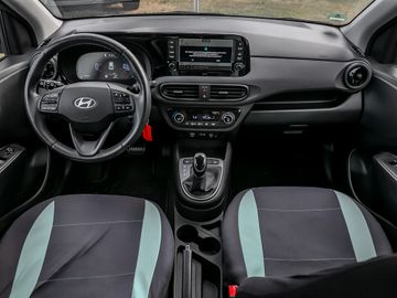 Hyundai i10 1.0 Trend Kamera Navi Spurhalteassistent