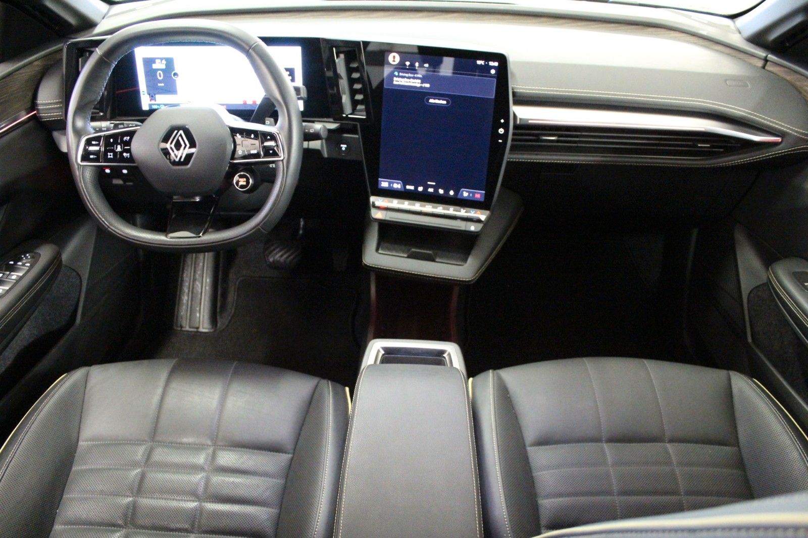 Fahrzeugabbildung Renault Megane E Tech Iconic EV60 220hp optimum charge