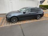 BMW 320d xDrive Touring *Aut.**Laser*Navi.*DAB*Pano* - BMW 320 in Leipzig