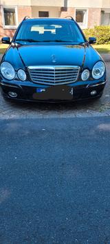 Mercedes-Benz E 320 CDI T ELEGANCE Elegance - Mercedes-Benz E 320 aus 2007: Cdi