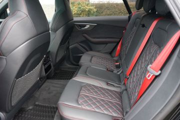 Fahrzeugabbildung Audi Q8 50 TDI Quattro Competition Plus NETTO EXPORT