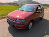Fiat Punto 1.2 16V Schiebedach - gebrauchte Fiat Punto aus dem Jahr 2000