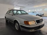 Audi 100 2.8 V6 Oldtimer - Audi 100: V6