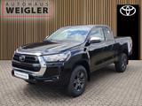 Toyota Hilux Extra Cab 2.4 Comfort 4x4 Automatik - Toyota Hilux Gebrauchtwagen in Köln