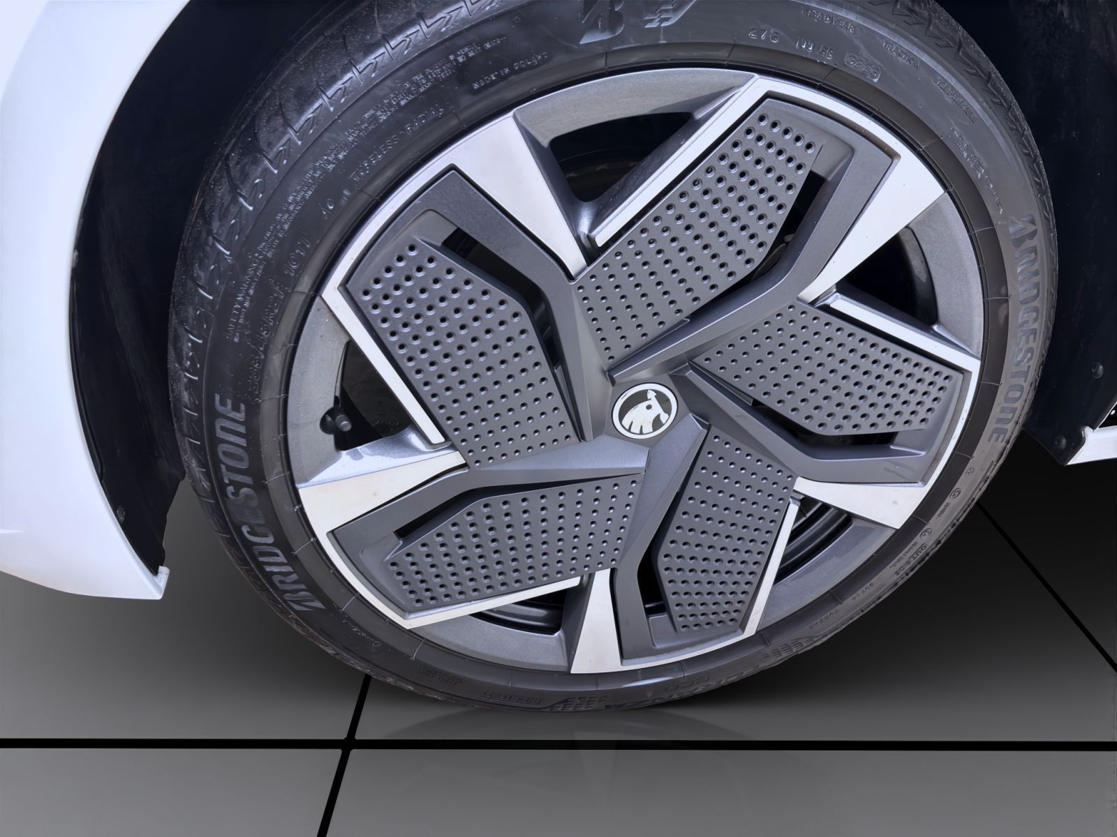 Skoda Enyaq - Bild 8