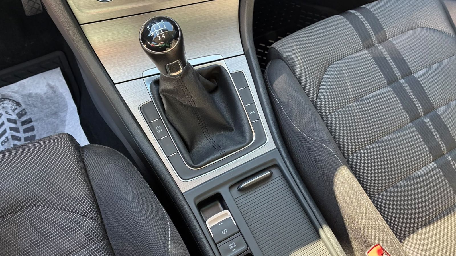VW Golf Golf 7 Limousine 1.6 TDI *R Line *Touchscreen*, Ansicht 15
