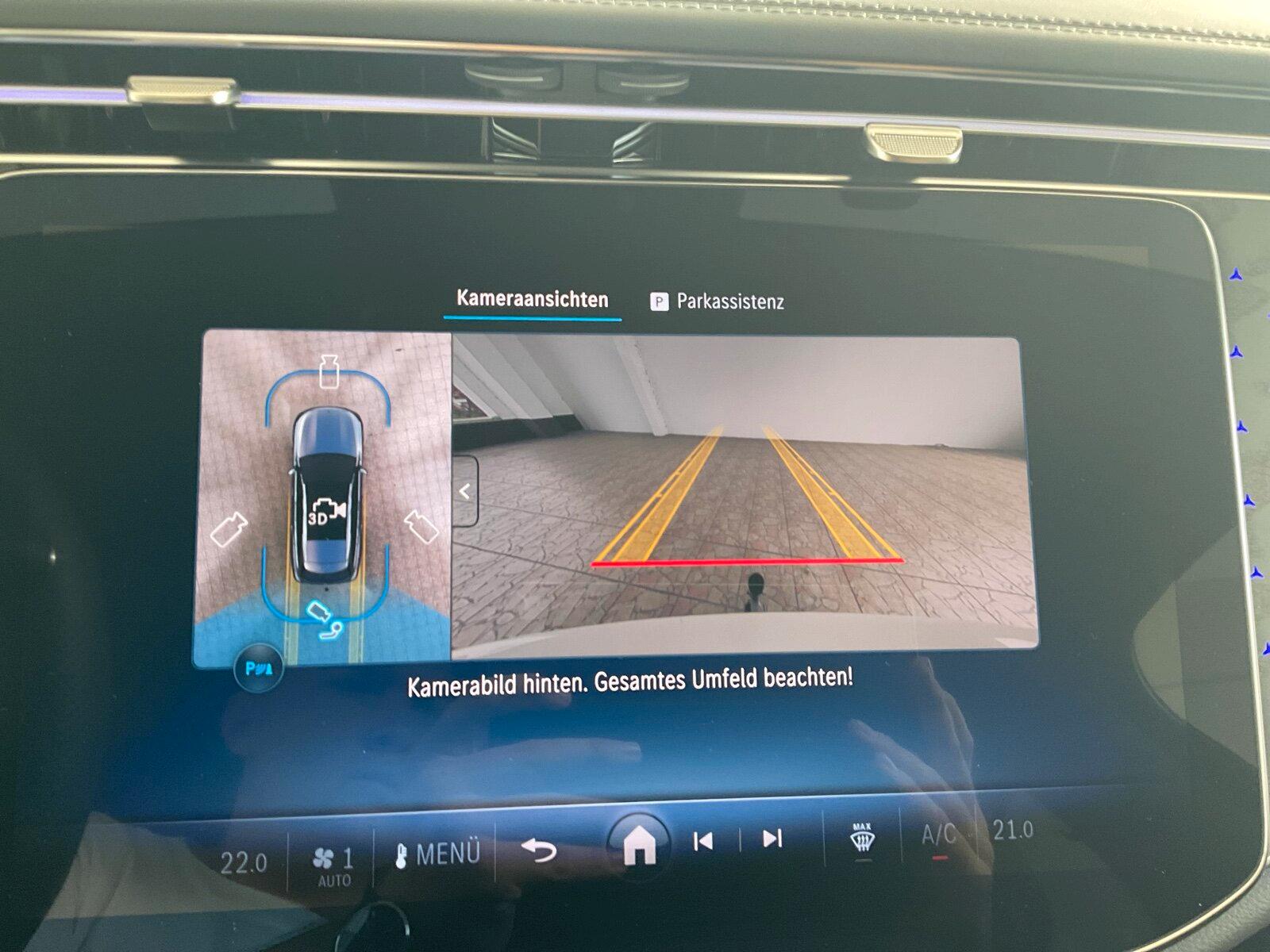 Mercedes-Benz E 220 d 4M T AMG Line/Distronic/Digital/Kamera
