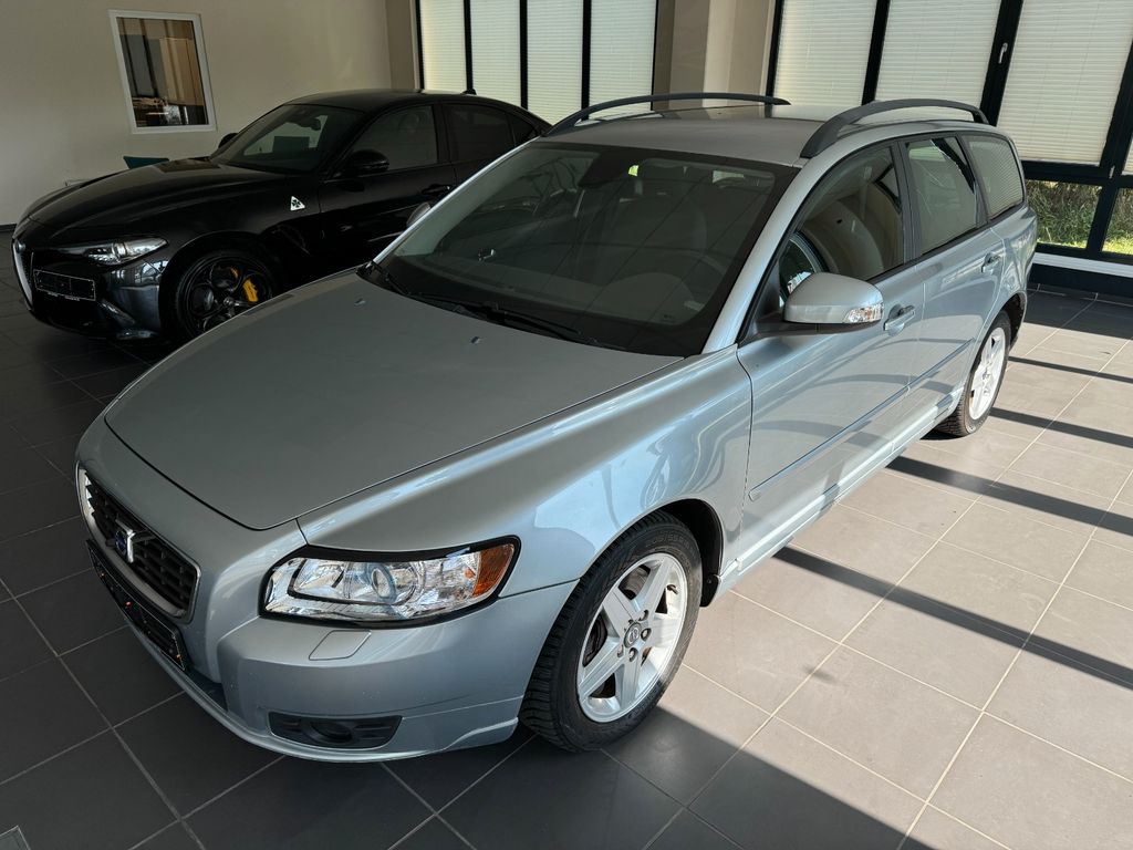 Volvo V50