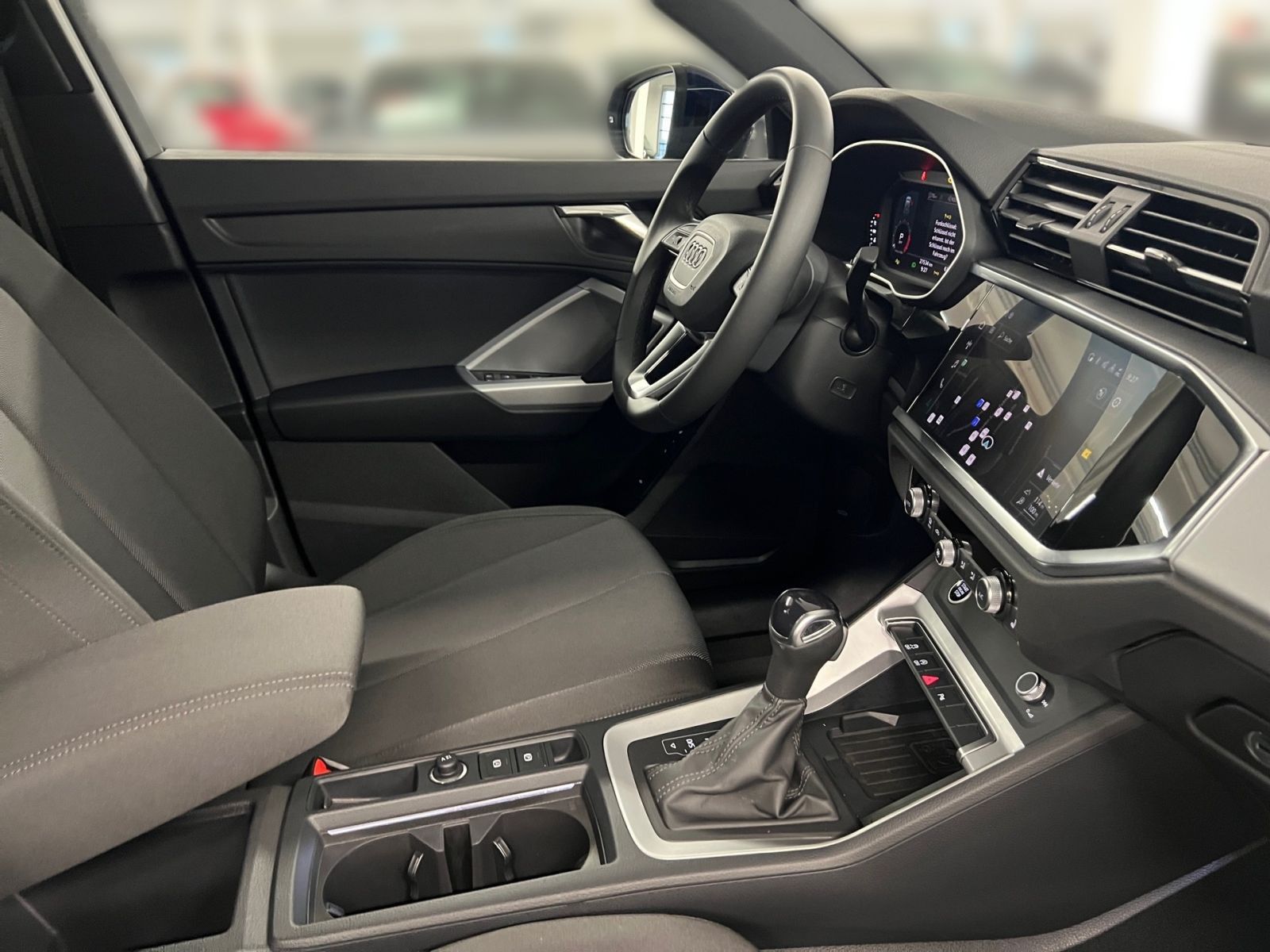 Audi Q3 - Bild 13
