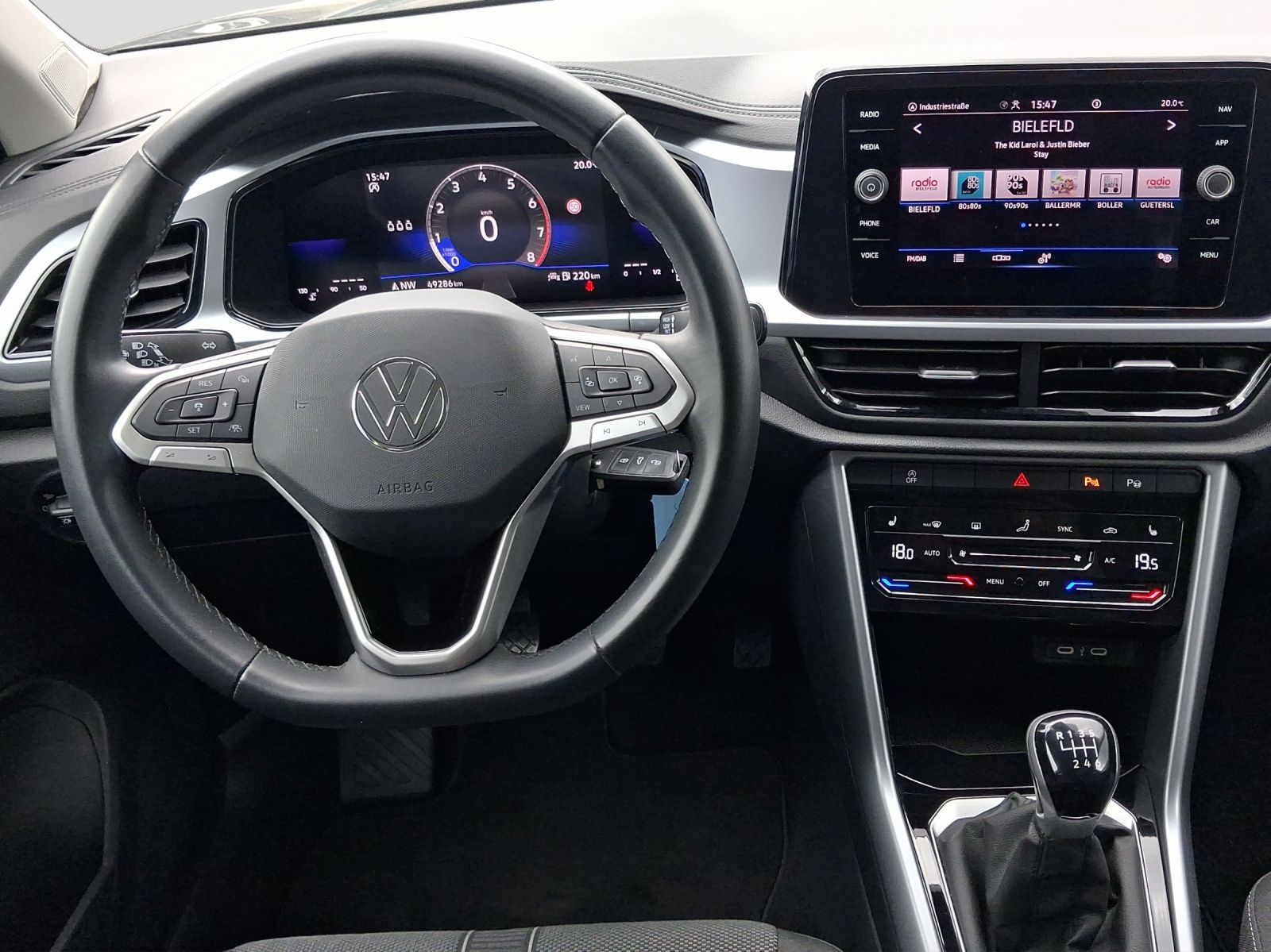 Volkswagen T-Roc - Bild 8