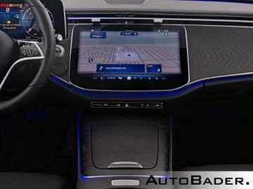Mercedes E 220 - 5