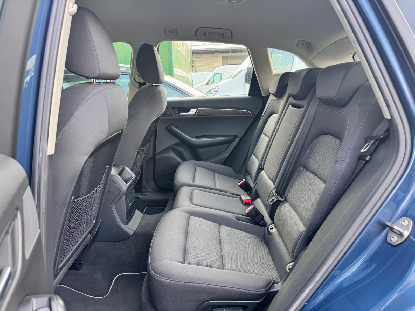 AUDI Q5 - 2.0 179 CV - BVM - ATTELAGE