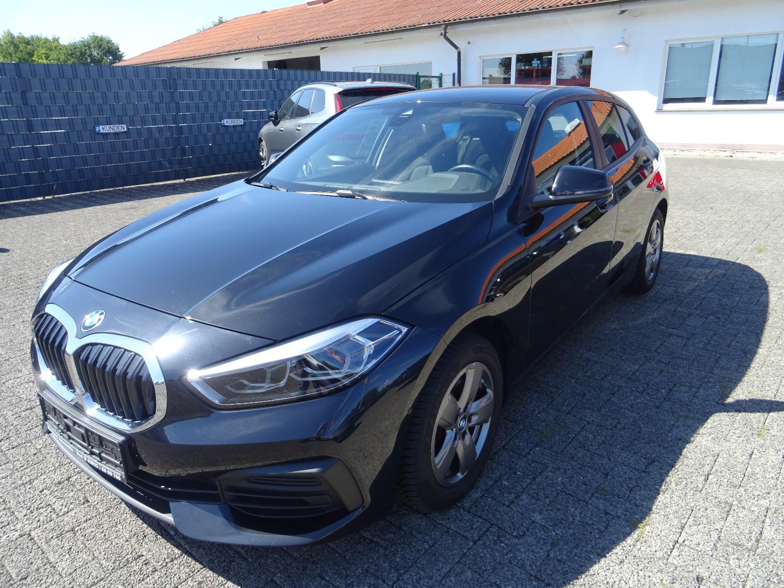 BMW 118 i Advantage LED Navi SHZ LHZ PDC