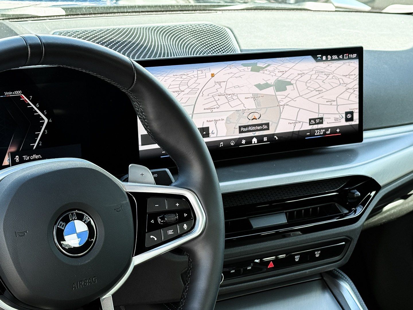 BMW 218 - Bild 12