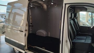 Volkswagen Crafter - 11
