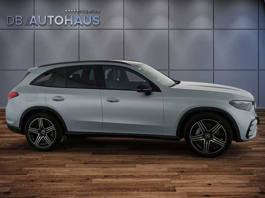 Mercedes-Benz GLC 300 4MATIC 9G-tronic AMG Line Premium Plus foto 3