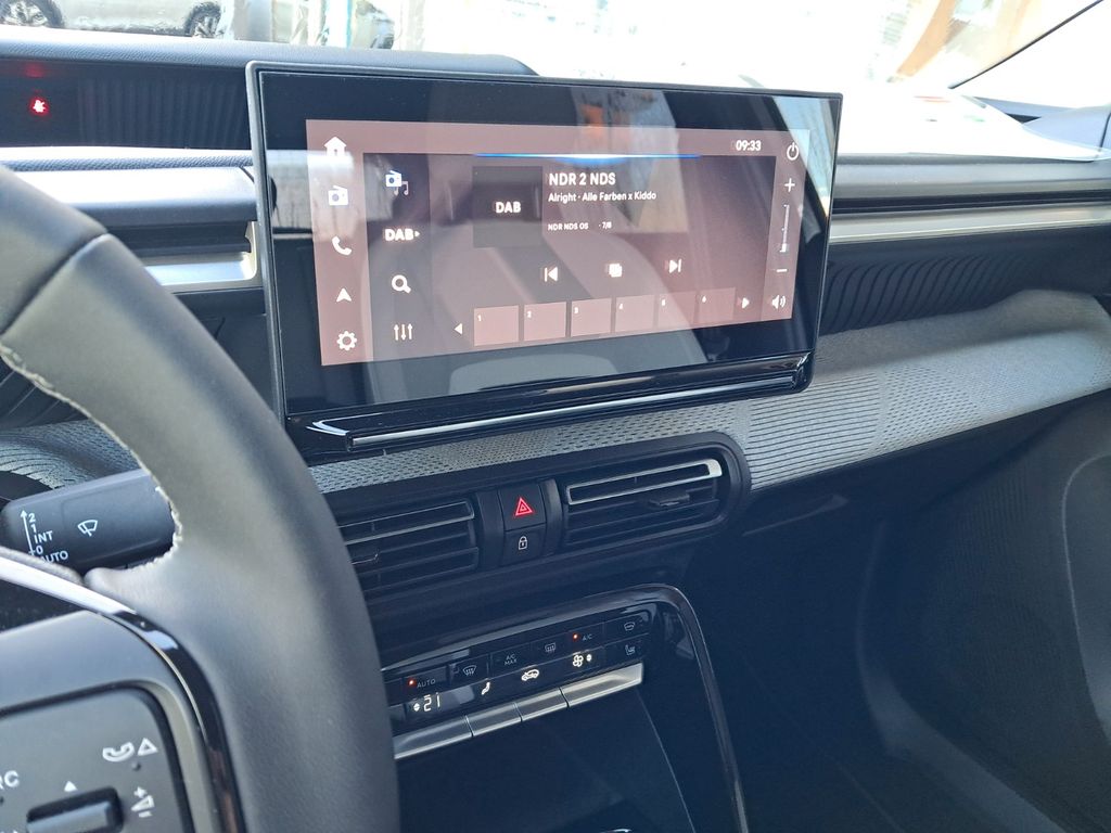 CITROEN ë-C3 MAX Allwetter Kamera MirrorLink Lenkradheiz - Bild 25