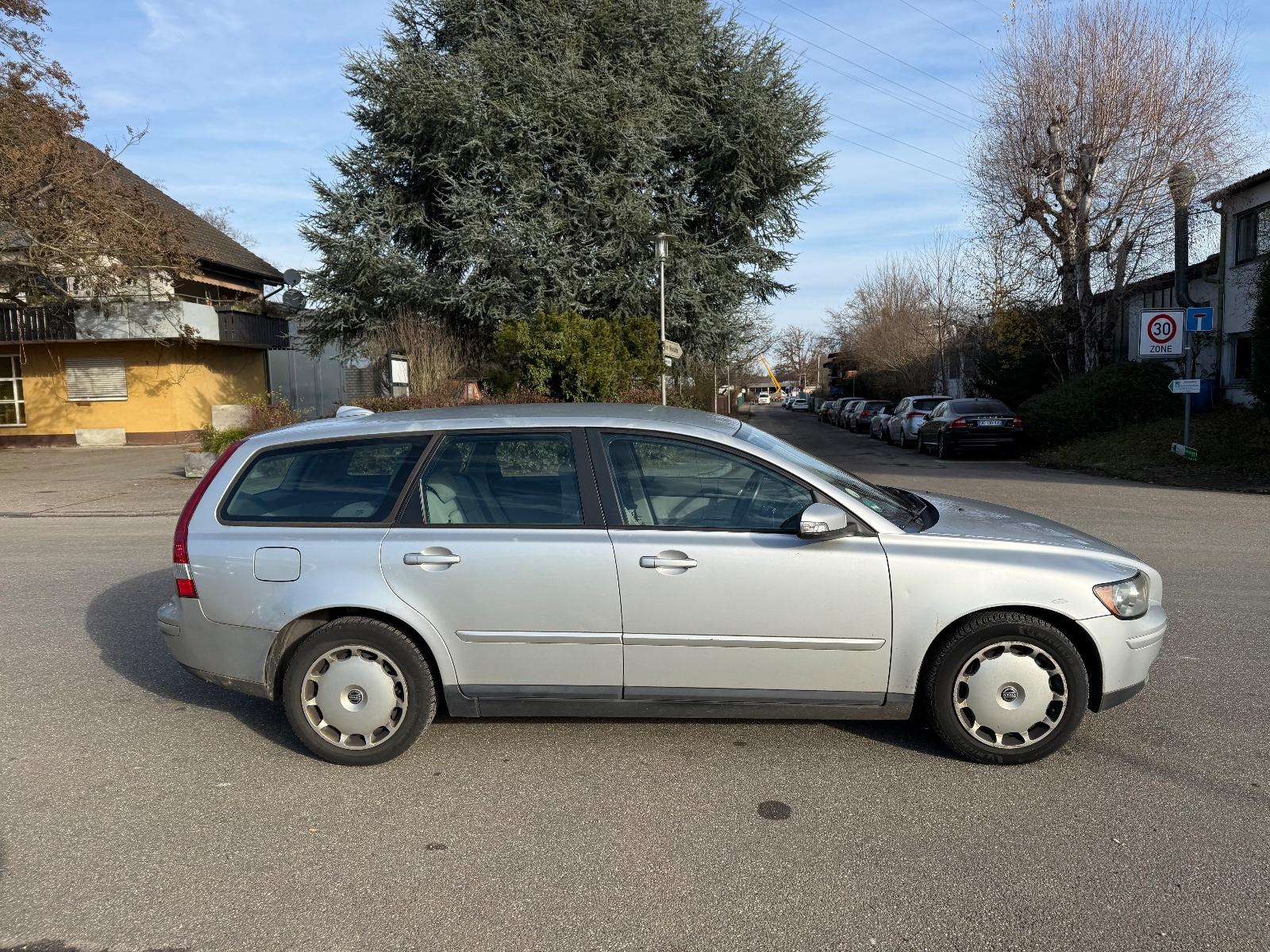 Volvo V50 2007 — engine 1.997 cm³, 136 HP (100kW)