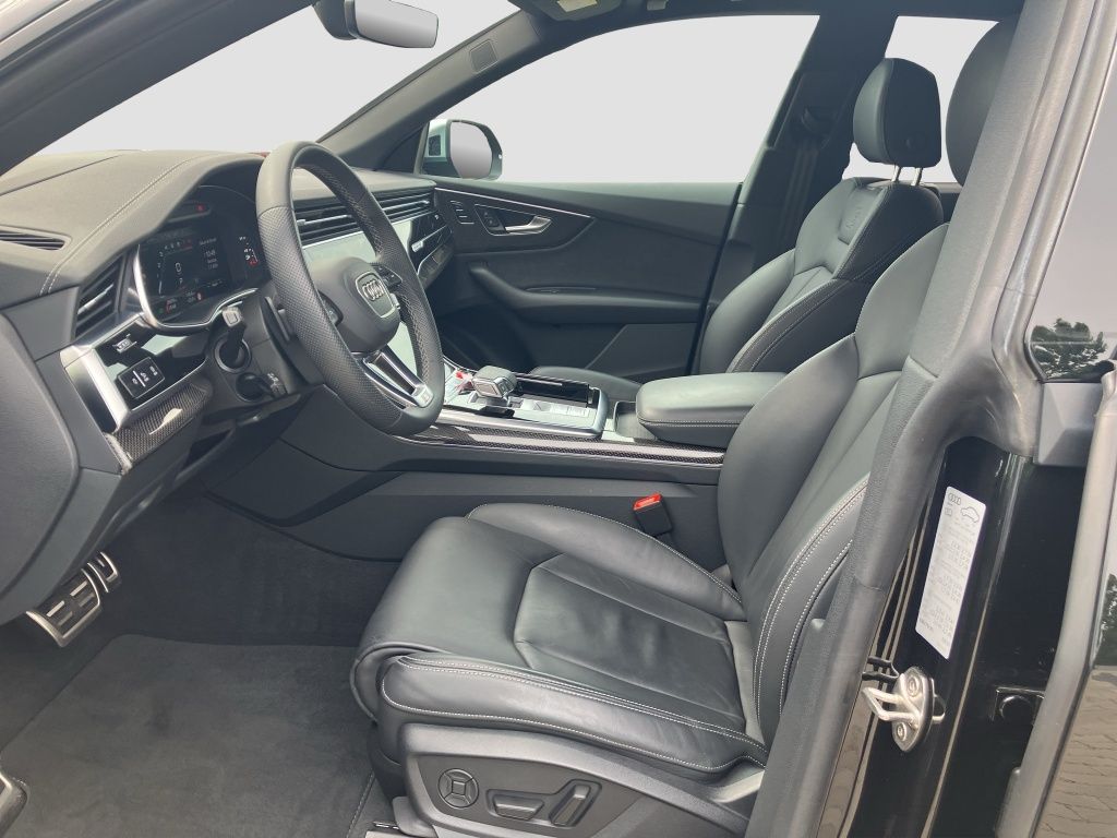 Fahrzeugabbildung Audi SQ8 4.0 TFSI qu. MATRIX*HUD*AHZV*B&O*STHZG*22''*