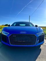 Audi R8 5.2 FSI plus S tronic quattro - - Audi R8 in Köln