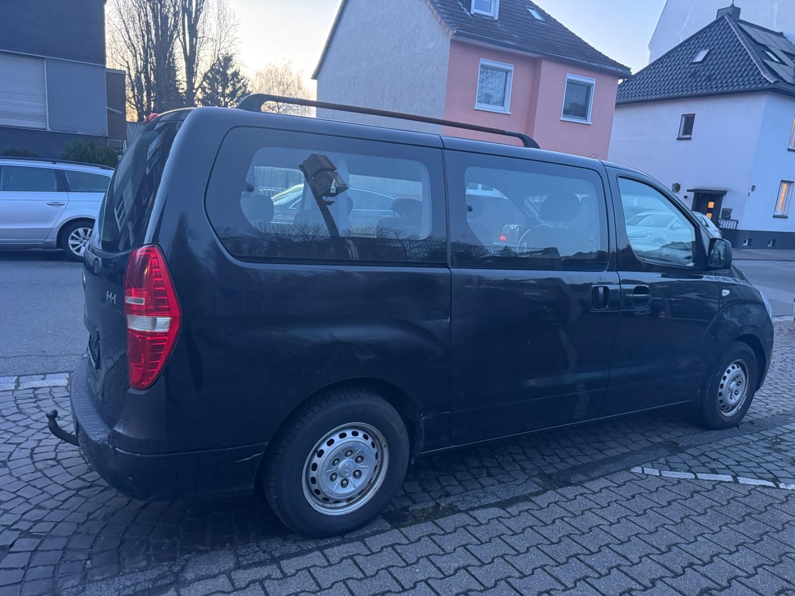 Hyundai H-1,STAREX GRAND STAREX
