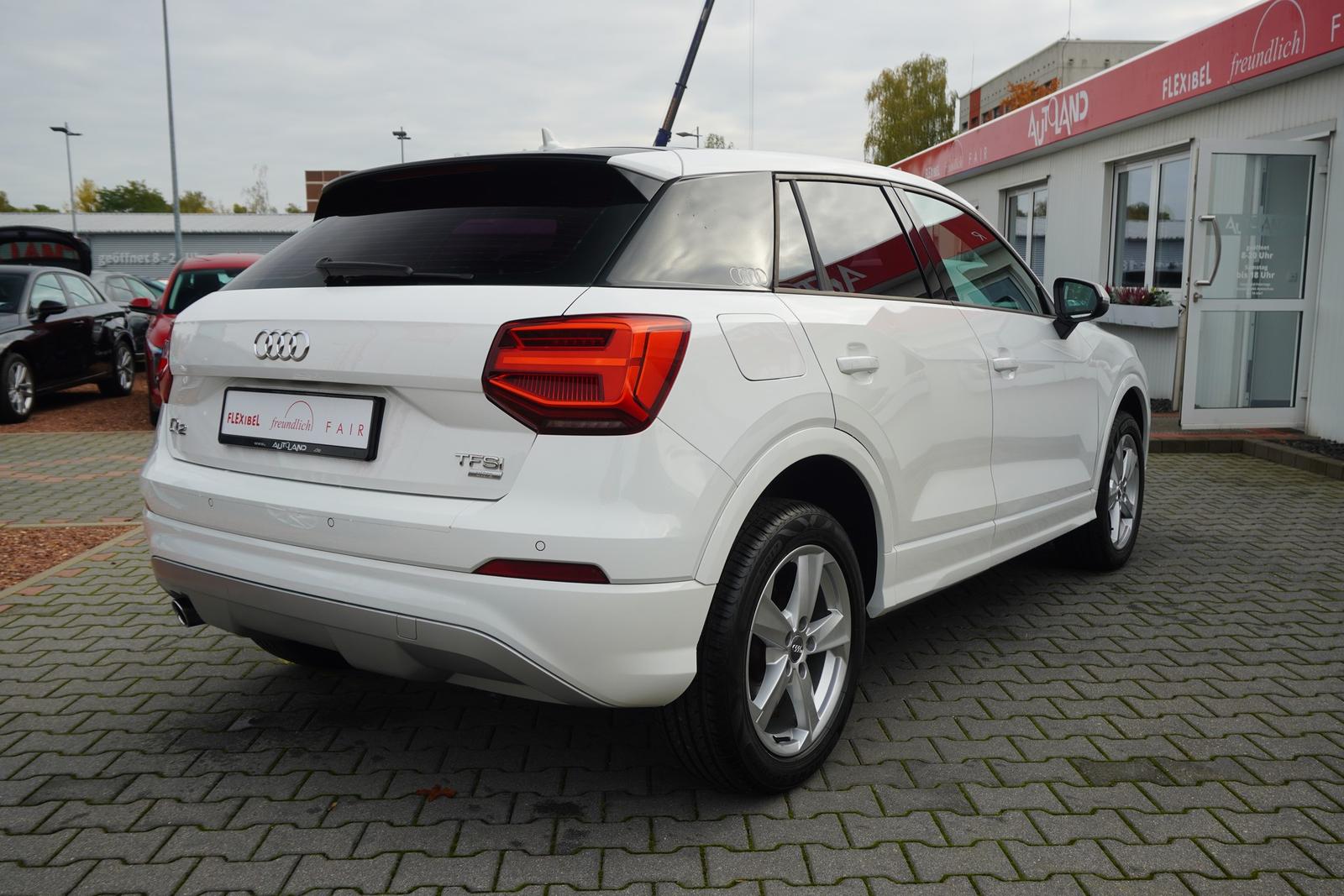 Audi Q2 1.0 TFSI Sport LED Navi Tempomat Sitzheizung
