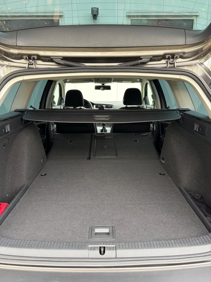 Volkswagen Golf 2.0 TDI BMT LOUNGE Variant LOUNGE