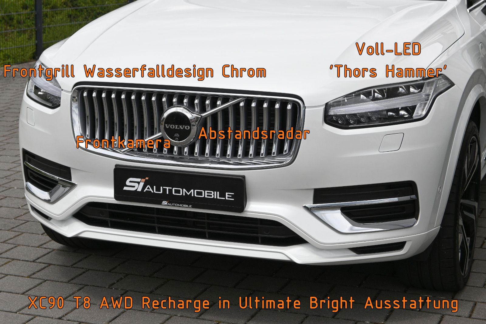 Fahrzeugabbildung Volvo XC90 T8 AWD Re Ultimate Bright °B&W°FOUR-C°VOLL!