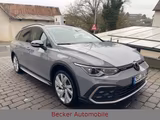 Volkswagen Golf VIII Variant Alltrack 4Motion BLACK STYLE - Volkswagen Golf: Panoramadach, Kombi