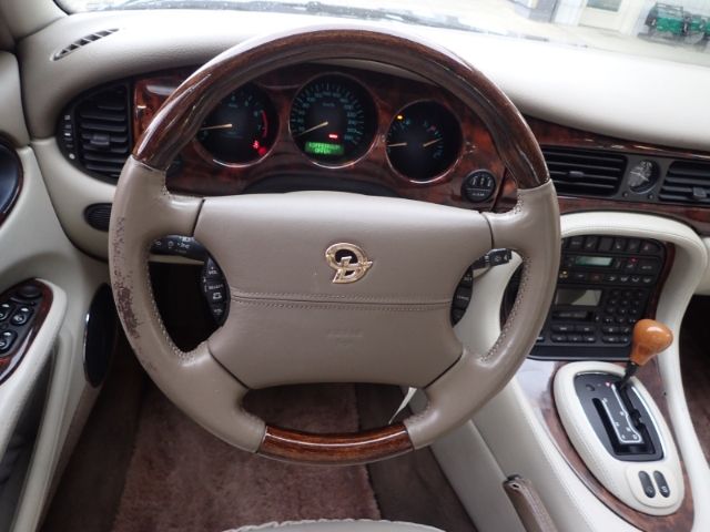 Fahrzeugabbildung Jaguar XJ Daimler 4.0 Leder e-Sitze Alarm Klima el.SP e