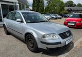 Volkswagen Passat Lim. Basis - Volkswagen Passat aus 2001