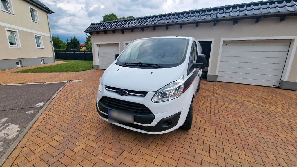 Image of Ford Transit Custom