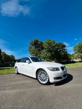 BMW Gepflegter Liebhaber BMW E91 325d LCI M57 - BMW 325 aus 2009 mit Diesel-Antrieb: Kombi