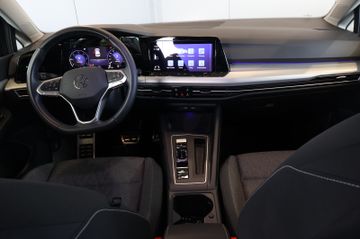 Volkswagen Golf VIII 2.0 TDI Move AID+LED+AMBIENT+ALU