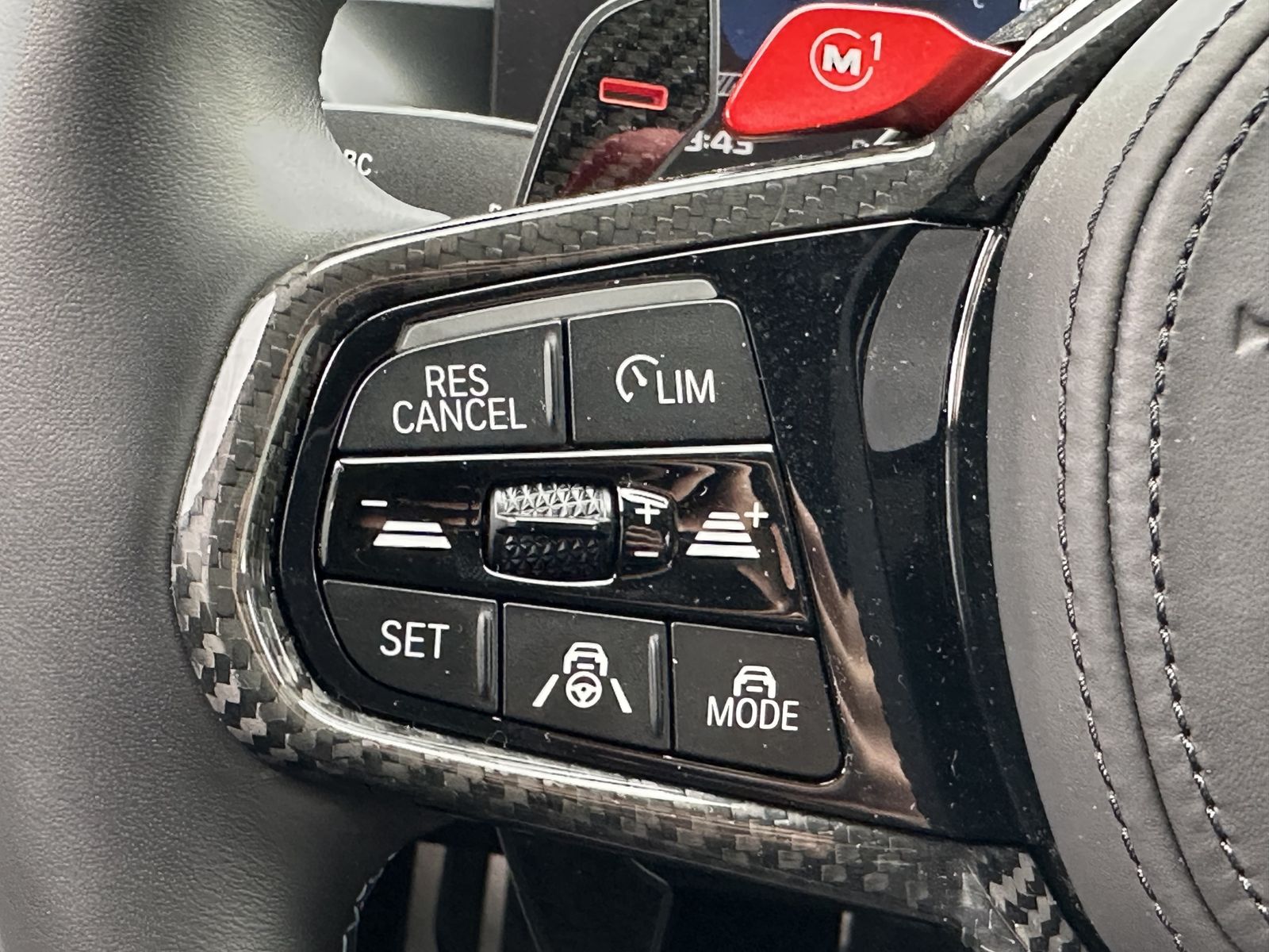 Fahrzeugabbildung BMW M3 xDrive Competition NAV+LED+H&K+KAM+HUD+VC+19/