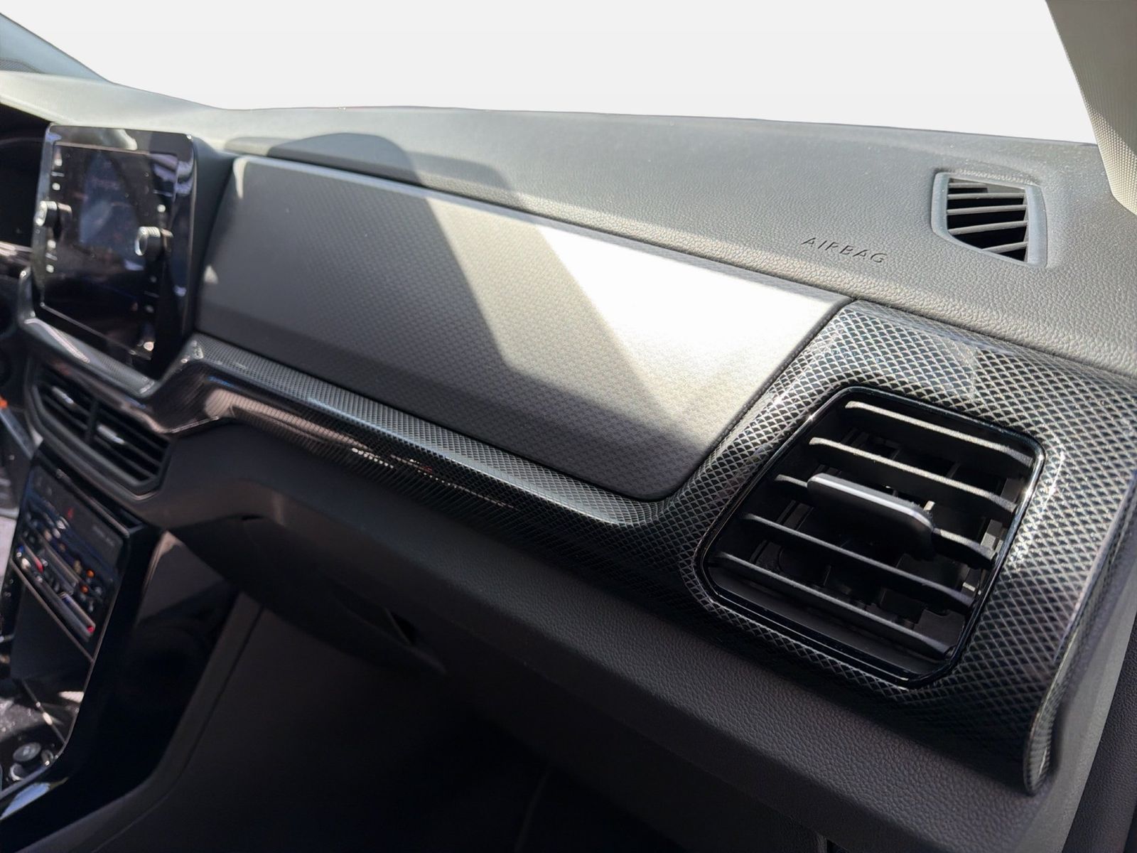 Volkswagen T-Cross - Bild 15