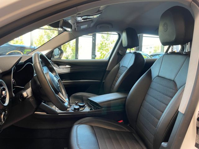 Alfa Romeo Stelvio Super Q4 *KAM*NAVI*TEMPOMAT*LKHZ*