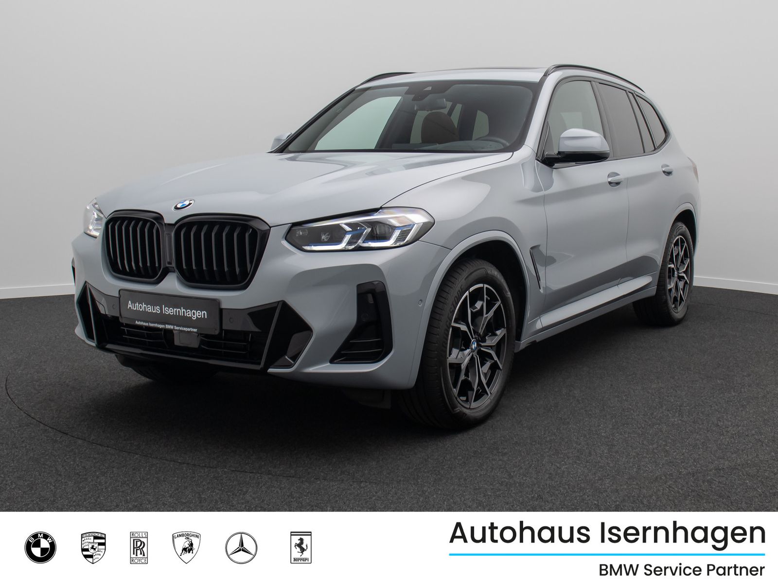 Fahrzeugabbildung BMW X3 xD30i M Sport Panorama Laser Kamera HUD HiFi