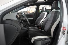 Fahrzeugabbildung Seat Leon ST 2.0 TSI CUPRA 290 DSG NAVI/KAMERA/PANO.