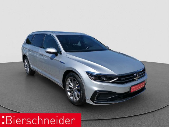 Volkswagen Passat Variant - Bild 3