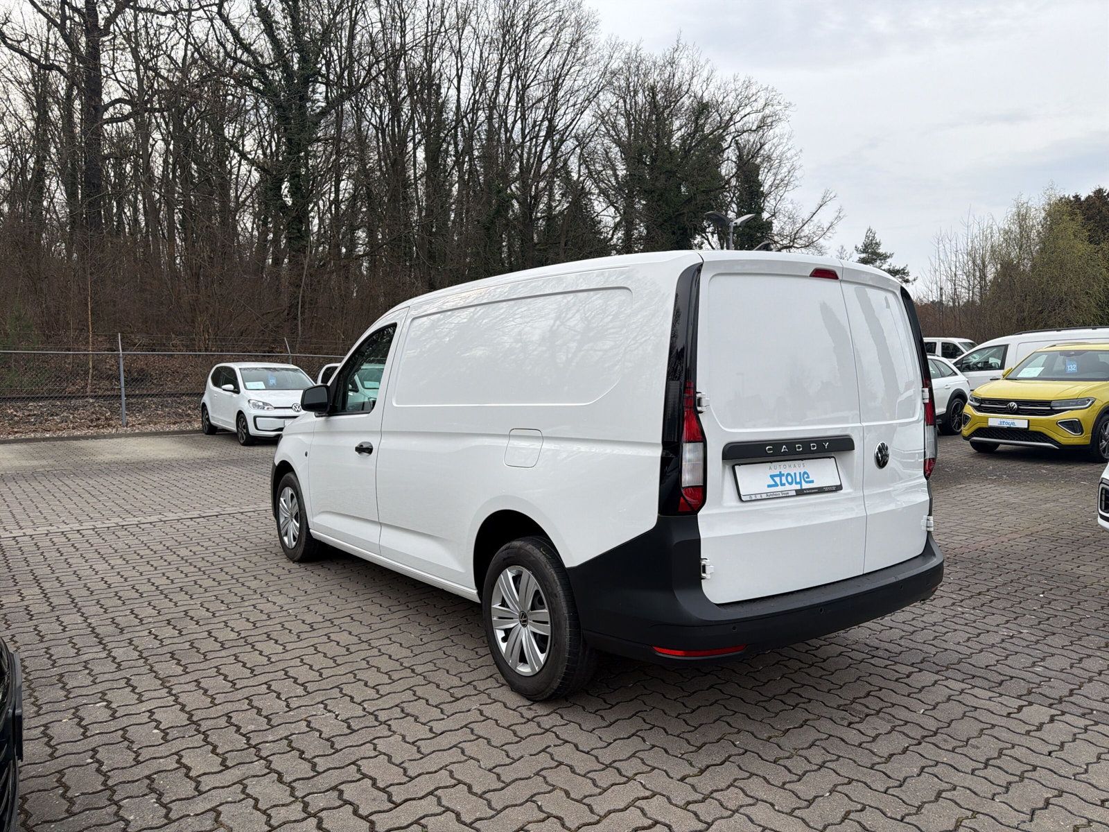 Caddy Cargo TDI Apple CarPlay AZV Klima