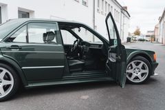 Fahrzeugabbildung Mercedes-Benz 190E 5,5 AMG*Evo I / Einzelanfertigung / 350 PS*