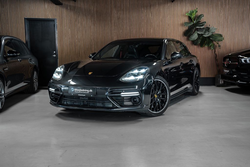 Image of Porsche Panamera