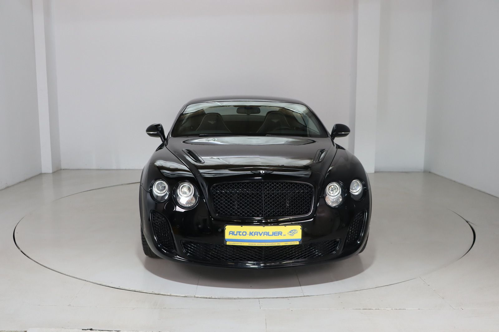 Fahrzeugabbildung Bentley Continental GT 6.0 Supersports RFK* Navi *Xenon