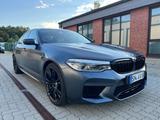 BMW M5 xDrive Carbondach, Sonderlack, Scheckheft - gebrauchte BMW M5 aus dem Jahr 2018