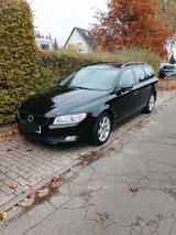 Volvo V70 AWD D5 Black Edition - Volvo V70: Edition