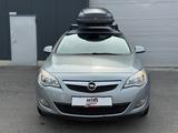 Opel Astra J Sports Tourer Design Edition - Opel Astra aus 2011: Sports Tourer
