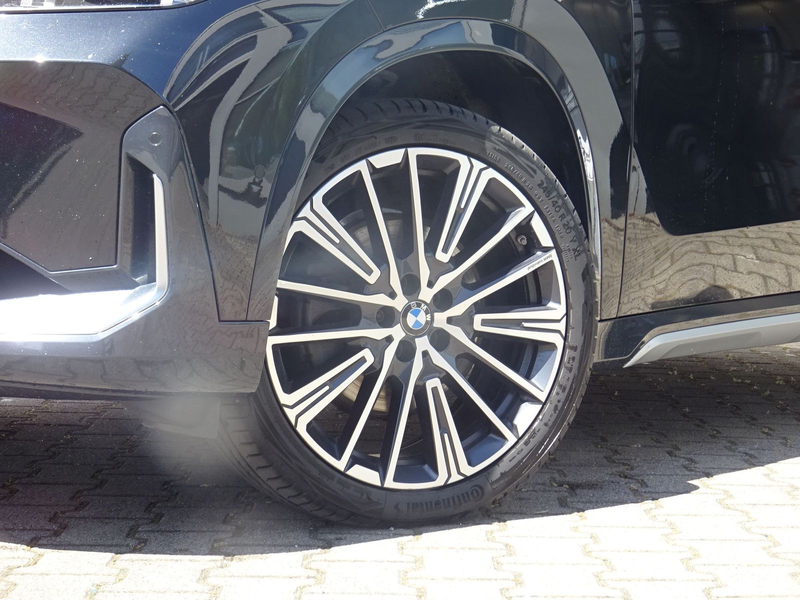 BMW X1 xDrive23i xLine HuD HiFi-h k 360° Pano AHK SH foto 3